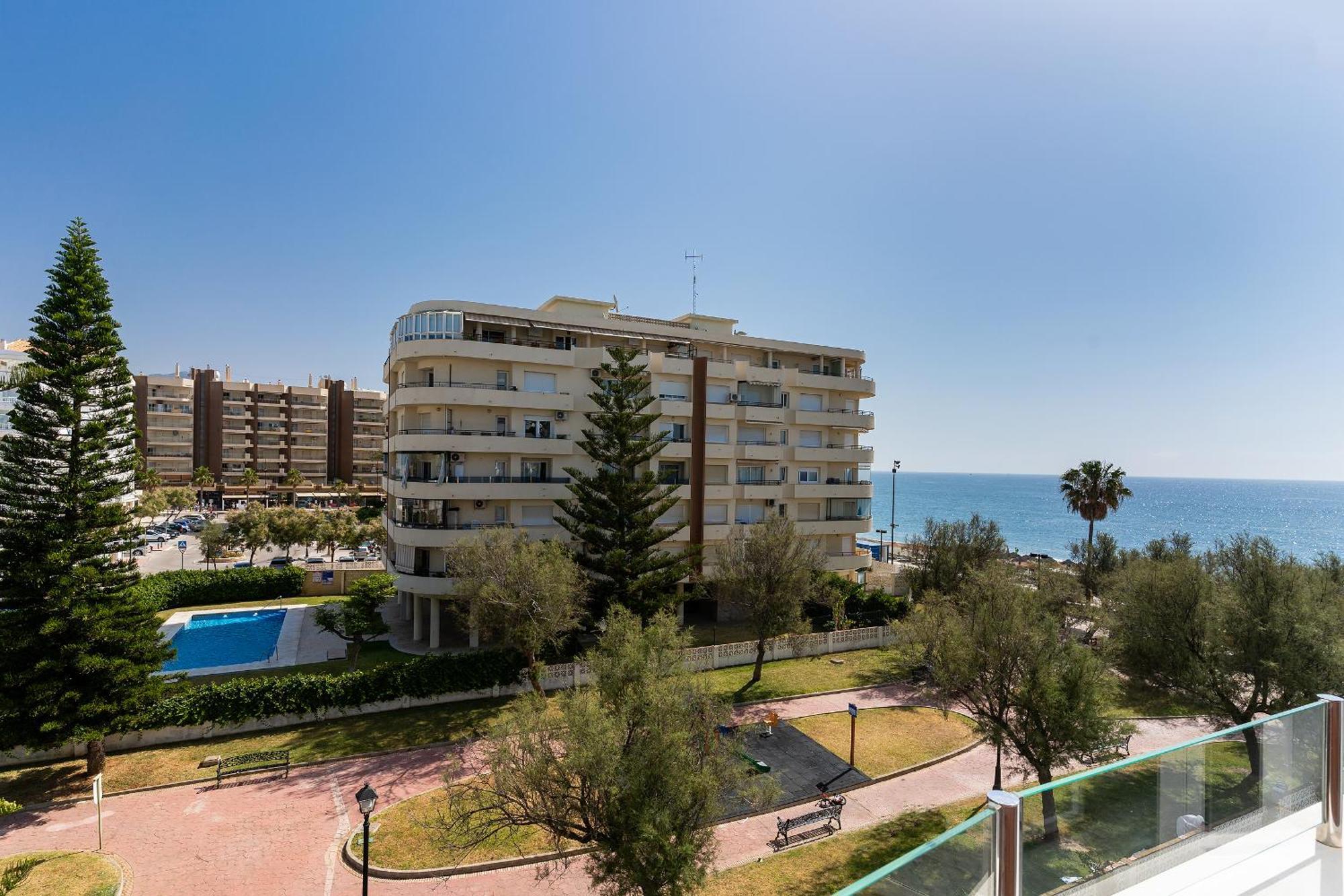 Blonzu Dominicana Fuengirola Zewnętrze zdjęcie